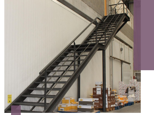 Лестницы для производства в Южном-Сахалинске — изготовление и монтаж