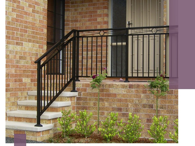 Уличные перила из металла под ключ в Южном-Сахалинске