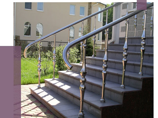 Перила для крыльца в Южном-Сахалинске от 10848 руб. — монтаж ПРОЛЁТ-Южн