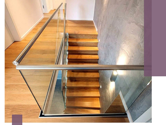 Перила для лестницы в доме — изготовление и монтаж в Южном-Сахалинске