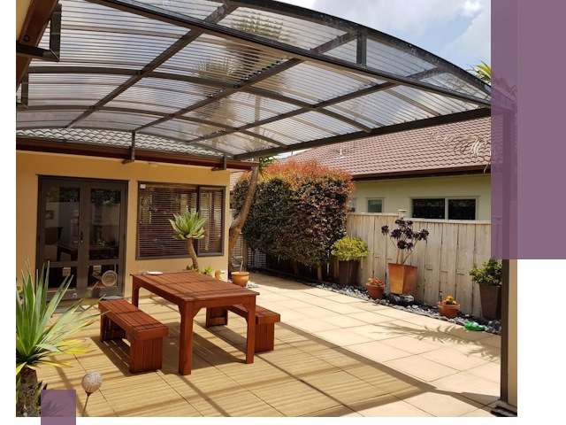 Навесы во двор под ключ в Южном-Сахалинске — изготовление и монтаж