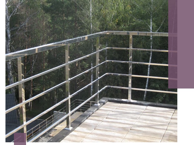 Парапеты из нержавеющей стали в Южном-Сахалинске — изготовление и монтаж