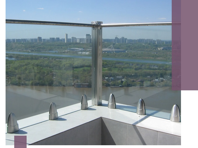 Стеклянные парапеты премиум класса в Южном-Сахалинске для домов и бизнесов