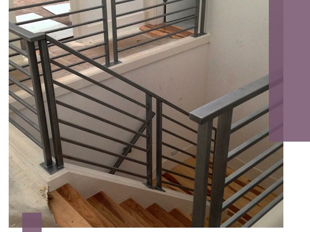 Изготовление поручней из металла и дерева в Южном-Сахалинске